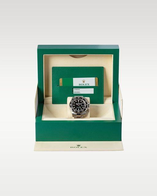 Rolex GMT Master II 116710 LN Image 5